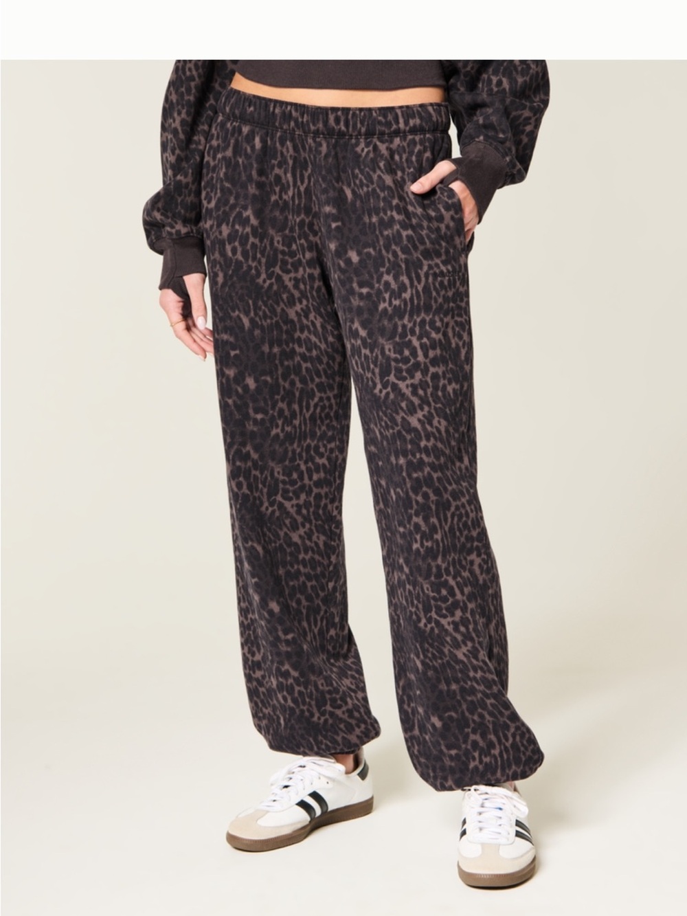 Brand New Hollister Leoprint Print sweatpants